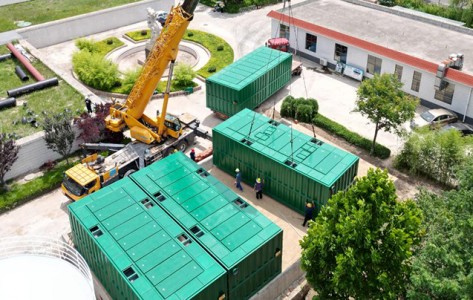 2023年7月21日華通科技標(biāo)準化裝備吊裝交付助力上實寒亭水廠水質(zhì)提升